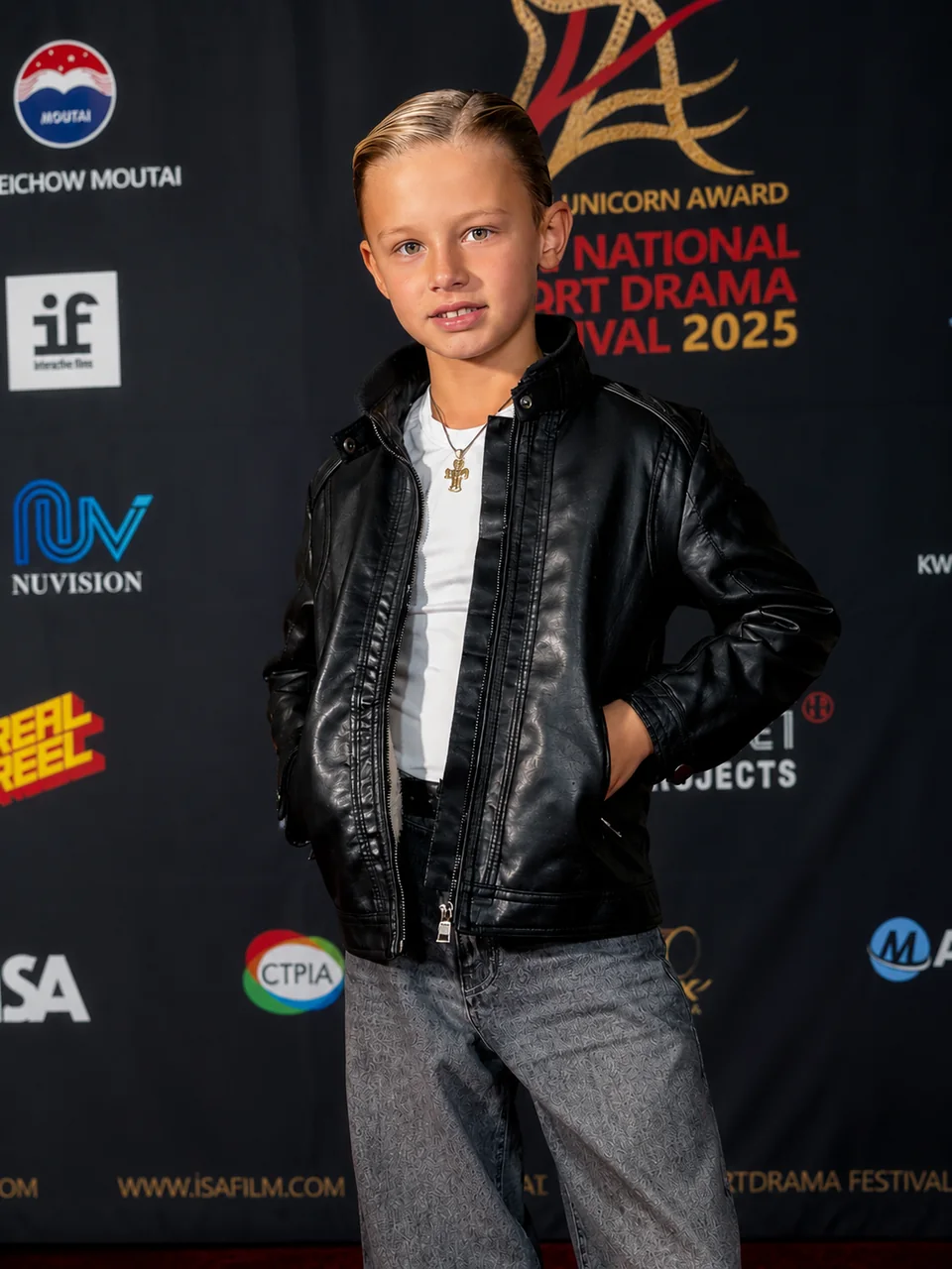 Николас на фотозоне фестиваля Unicorn Award International Short Drama Festival